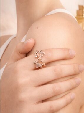 Rose Gold Butterfly Pavé Statement Ring - Women Jewelry